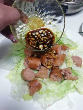 Xiaoman's Eclipse of Lettuce and Garlic Sausage recipe