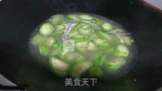 Loofah Tofu Fish Soup recipe
