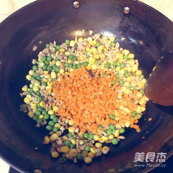 Nutritious Egg Fried Rice recipe