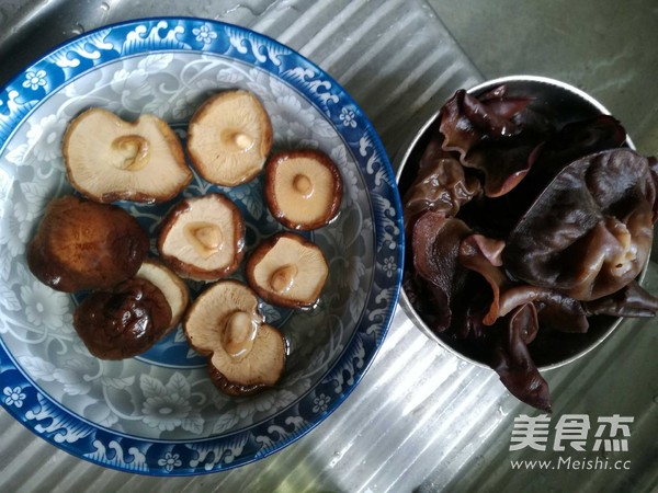 Lotus Root and Mushroom Dumplings recipe