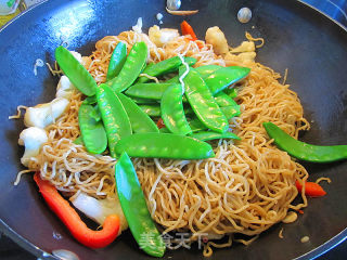 Stir-fried Egg Noodles with Mixed Vegetables-the Taste of Home recipe