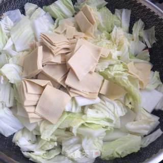 Cabbage Stewed Bean Curd recipe