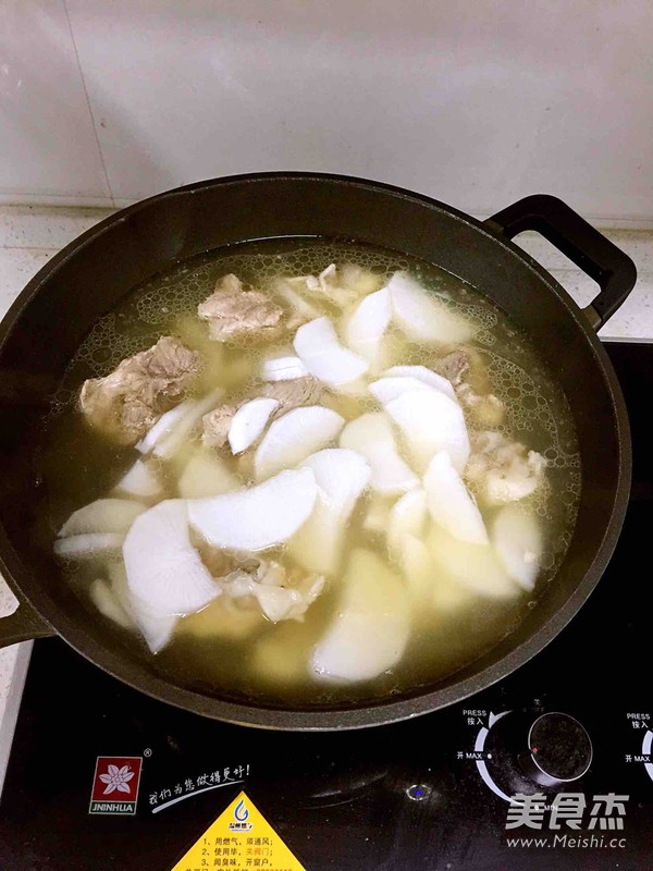 Tube Bone Radish Soup recipe