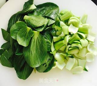Stir-fried Shanghai Green with Mushrooms and Vegetables recipe
