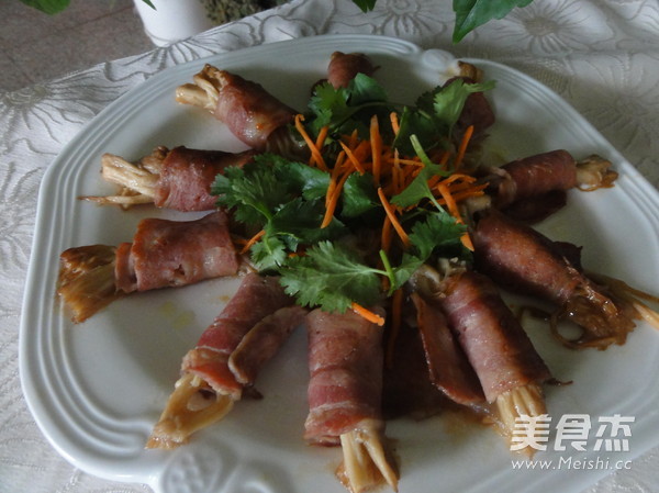 Bacon Wrapped Enoki Mushroom recipe