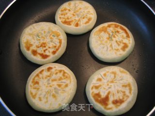 Leek Egg Vermicelli Pie recipe