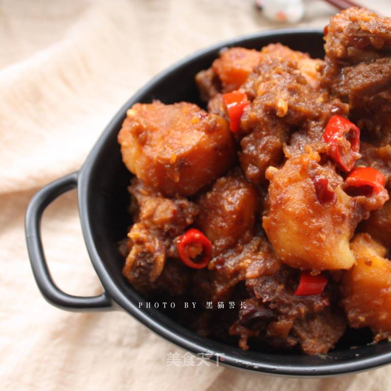 Lao Gan Ma Braised Pork Ribs with Black Beans recipe