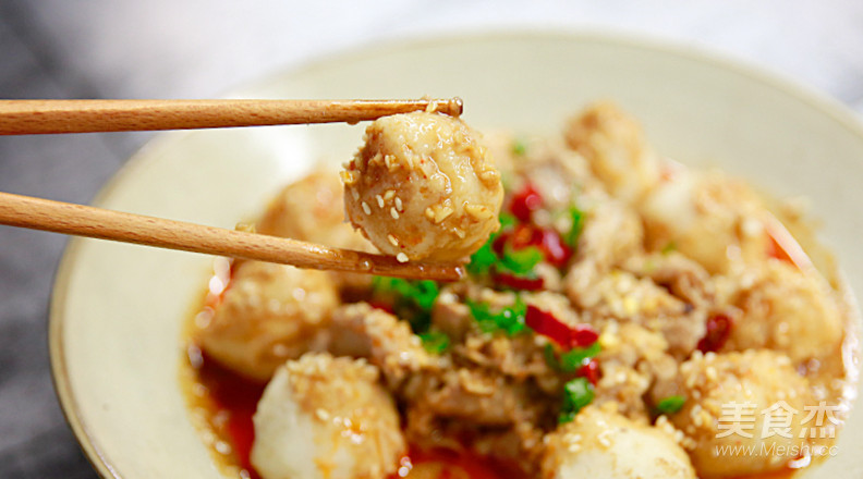 "cold Cuttlefish Balls in Sesame Sauce" recipe