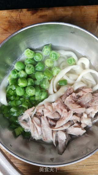 Braised Dried Tofu with Hand-rolled Noodles recipe