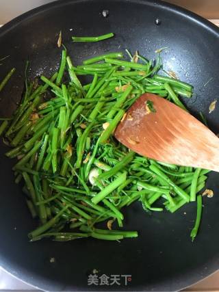 Refreshing and Delicious Shrimp Skin Water Spinach recipe