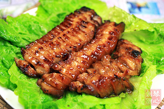 Barbecued Pork with Skin recipe