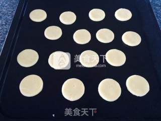 Small Floral Icing Biscuits recipe