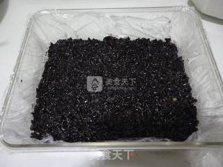 Black Rice, Red Dates, Corn Sugar and Glutinous Rice Cake recipe