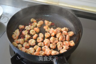 Everyone Loves Sweet and Sour Taste [kung Pao Shrimp] recipe