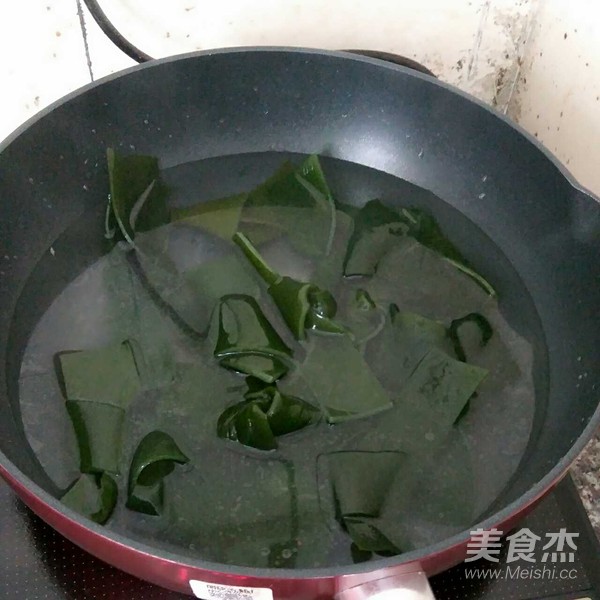 Cold Seaweed Knot recipe