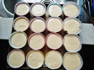 Super Soft and Delicate Sponge Cupcakes recipe