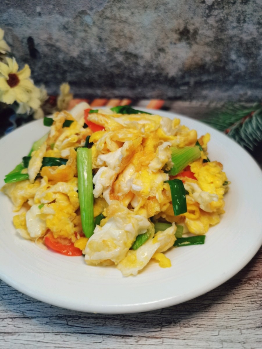 Scrambled Eggs with Green Onions, A Simple and Quick Dish recipe