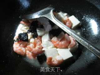 Tofu with Seaweed and Shrimp recipe