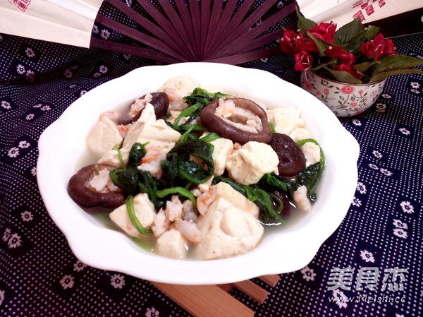 Spinach and Shrimp Tofu Soup recipe