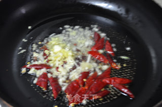 Assorted Vegetables in Fragrant Pot-self-fried Sauce is More Fragrant recipe