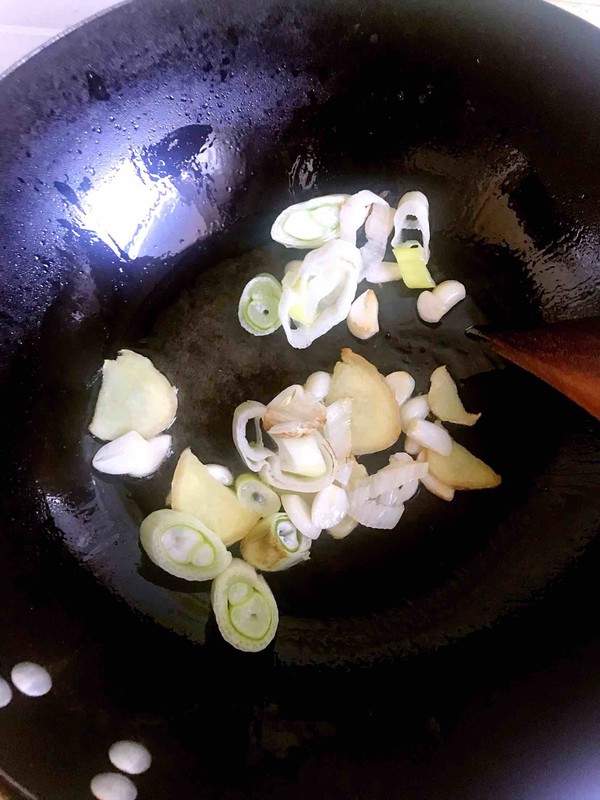 Grilled Mushrooms with Seafood recipe