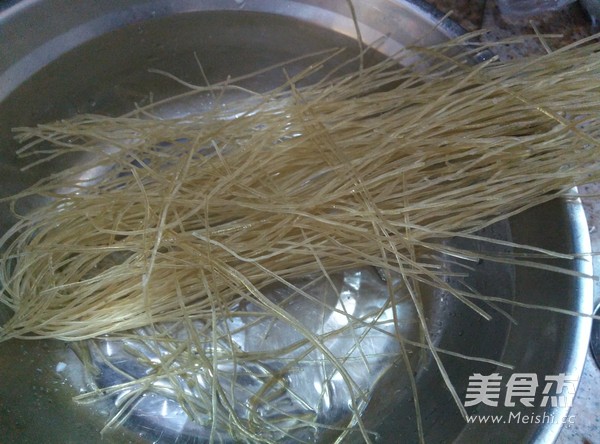 Stir-fried Bean Sprouts with Vermicelli recipe