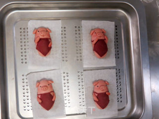 Year of The Pig [pig and Pig Cartoon Buns] recipe