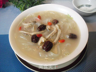 Pork Belly Soup with Red Date Vermicelli recipe