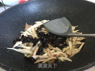 #信之美# Fried Chicken with Mushrooms recipe