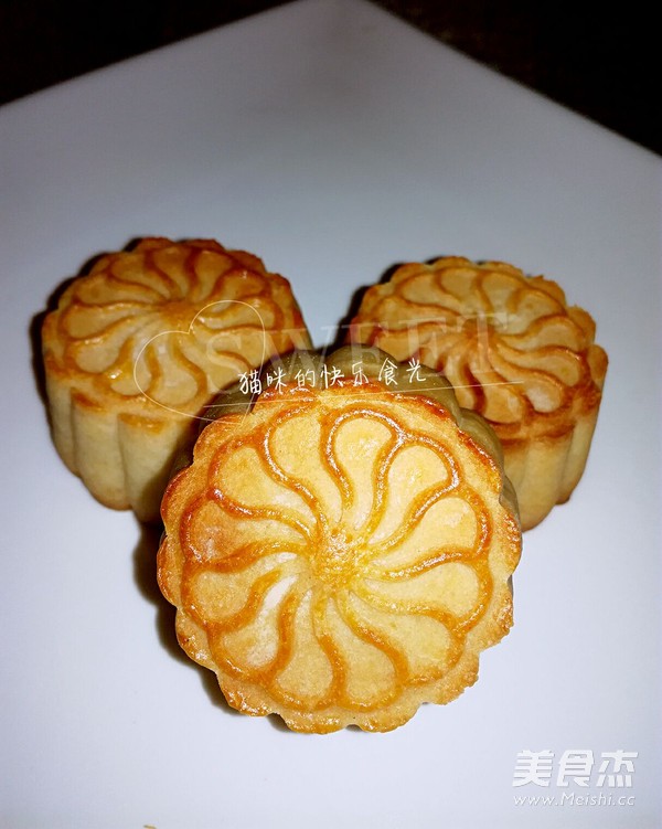 Milky Mooncake (50g/piece) recipe