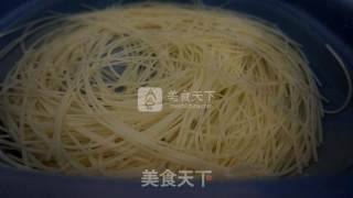 Tomato Beef Boiled Rice Noodles recipe