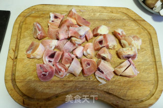 Braised Chicken Nuggets with Cabbage and Mushrooms recipe