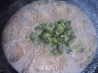 Broccoli Egg Noodles recipe