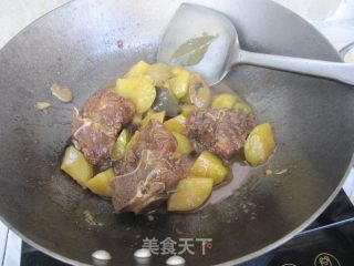 Spine Stewed Potatoes recipe