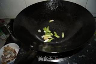 Stir-fried Green Pepper with Cumin Cuttlefish recipe