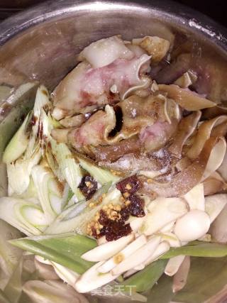 Pork Ears Mixed with Green Onions recipe