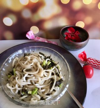 Garlic Toon Noodles recipe