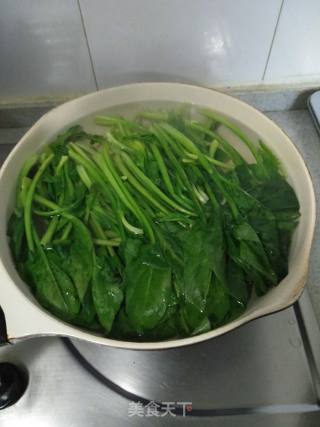 Vegetarian Stir-fried Spinach recipe
