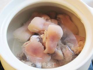 【liuhuameijuan】beetroot, Beancurd and Pork Knuckle Soup recipe