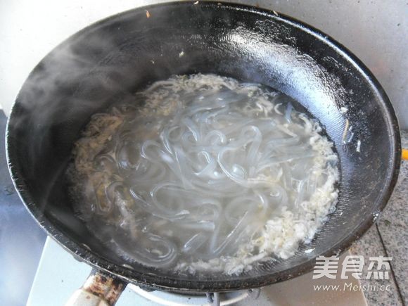 Broad Sauerkraut Shreds recipe