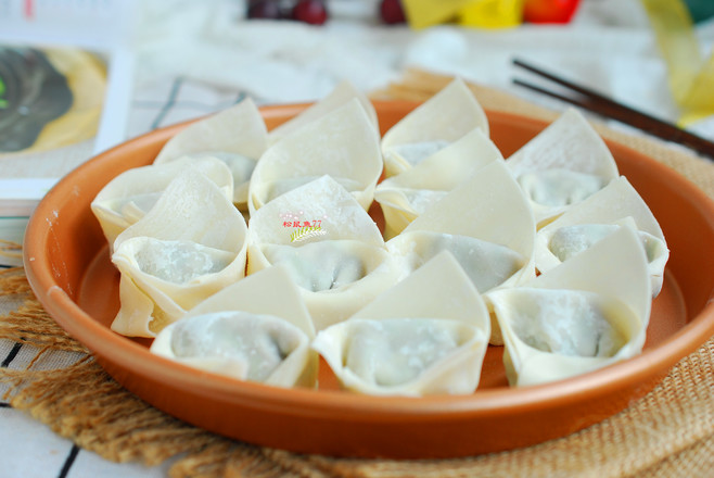 Beef Garlic Wonton recipe