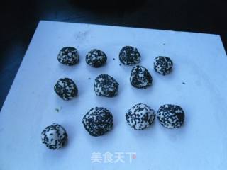 Black Sesame Glutinous Rice Ball recipe