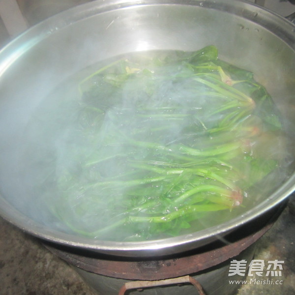 Fermented Bean Curd Mixed with Spinach recipe