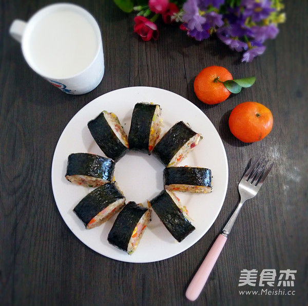 Seaweed Wrapped Fried Rice recipe