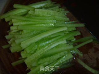 [zero Level Can Also Create Delicious Cold Dishes]-cucumber with Vermicelli recipe