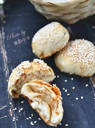 Biscuits with Pretzel Sauce recipe