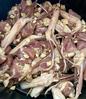 Garlic Pork, Duck Tongue recipe