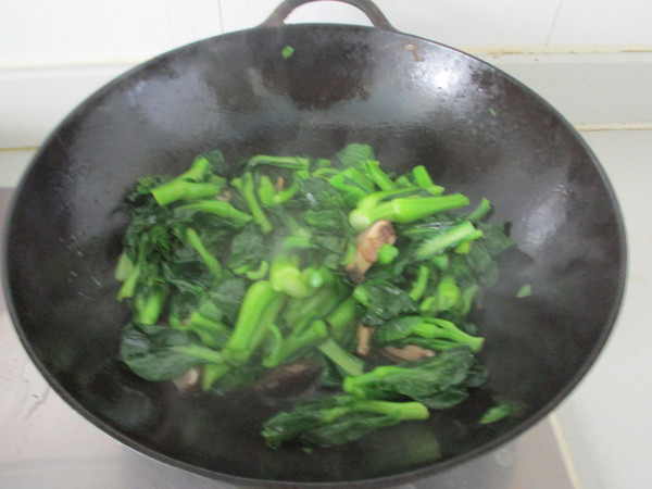 Stir-fried Shiitake Mushrooms recipe