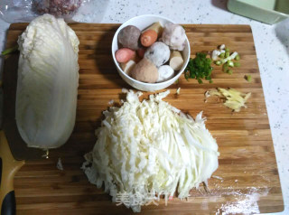 Cabbage Fish Ball Soup recipe