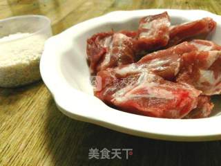 Lotus Leaf Glutinous Rice Pork Ribs recipe